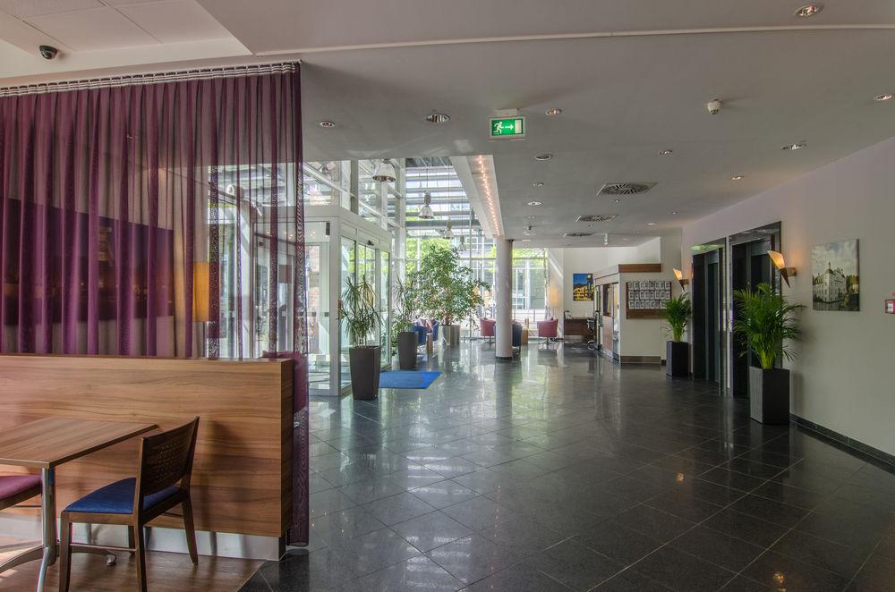Holiday Inn Express Essen - City Centre Zewnętrze zdjęcie