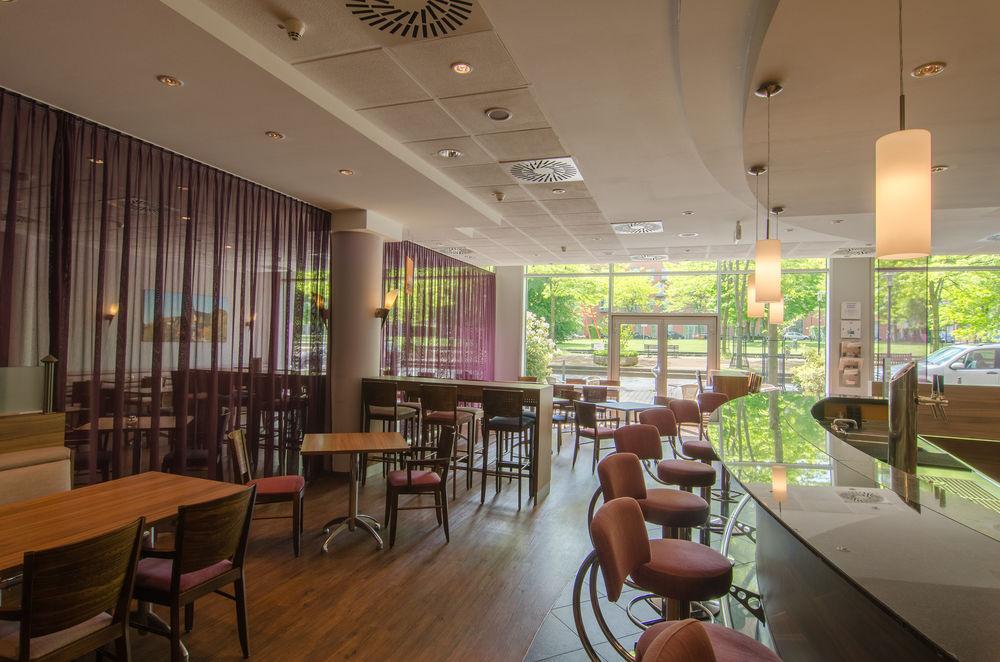 Holiday Inn Express Essen - City Centre Zewnętrze zdjęcie