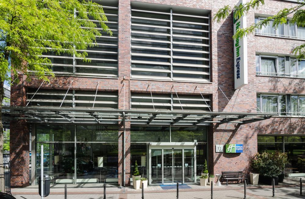 Holiday Inn Express Essen - City Centre Zewnętrze zdjęcie