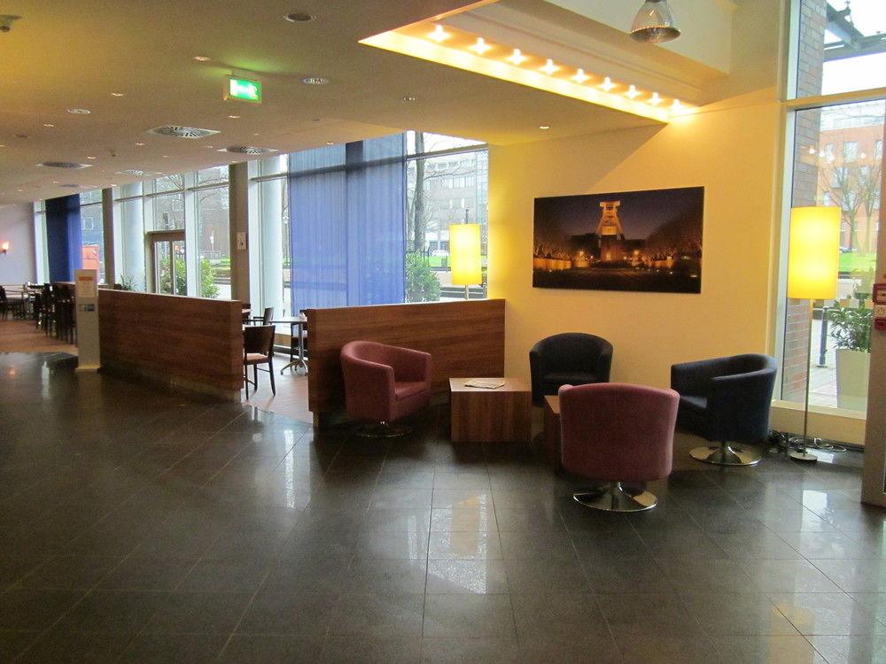 Holiday Inn Express Essen - City Centre Zewnętrze zdjęcie