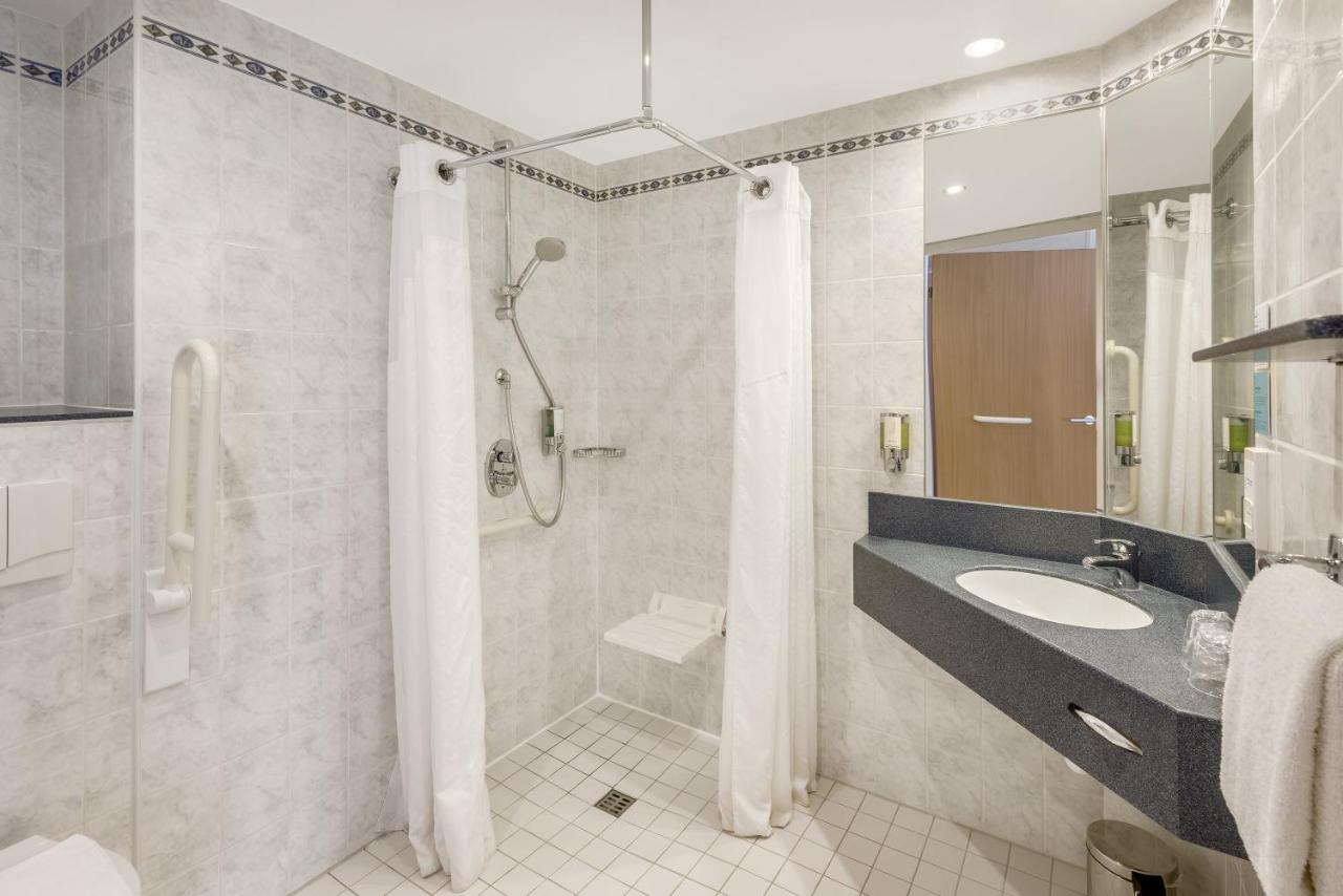 Holiday Inn Express Essen - City Centre Zewnętrze zdjęcie