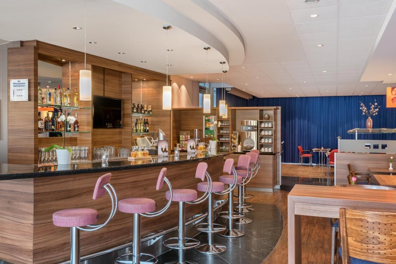 Holiday Inn Express Essen - City Centre Zewnętrze zdjęcie