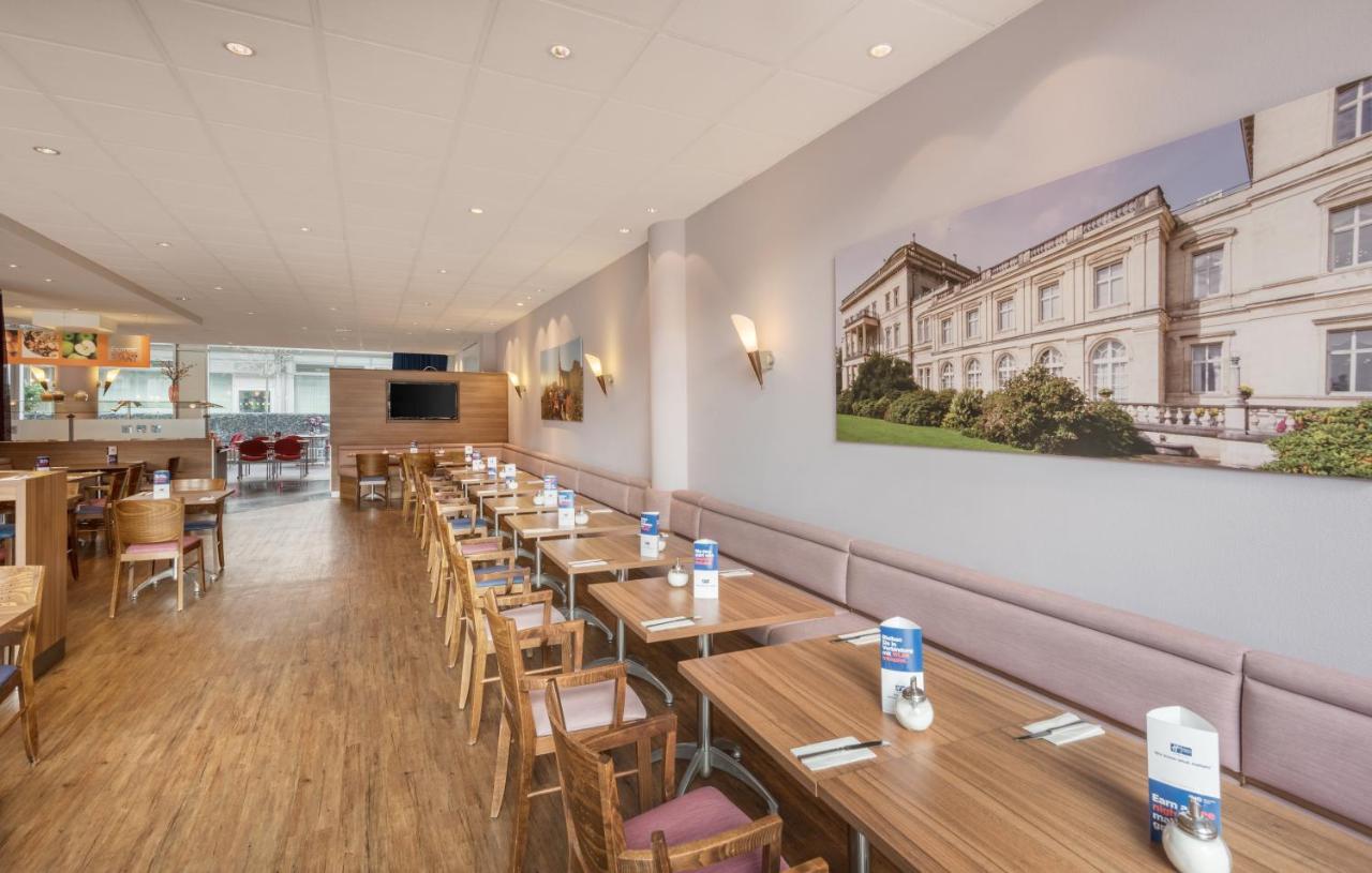 Holiday Inn Express Essen - City Centre Zewnętrze zdjęcie